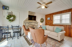 Mountain Home Cabin with Fire Pit Less Than 1 Mi to Lake!